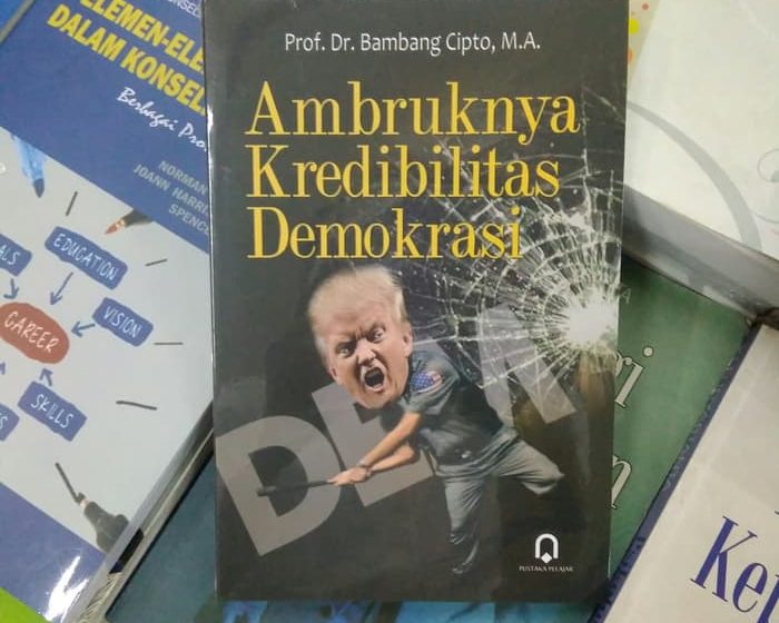  Ambruknya Demokrasi dan Menguatnya Oligarki Ekstrem